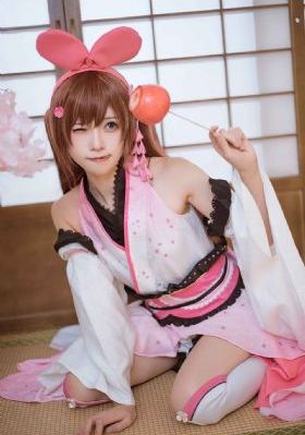 武林美妇与义子禁脔