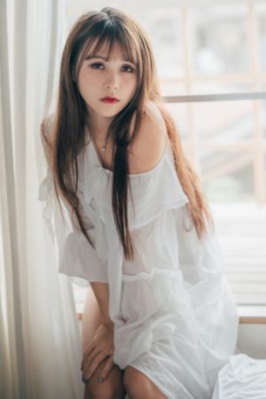 爱矢峰子